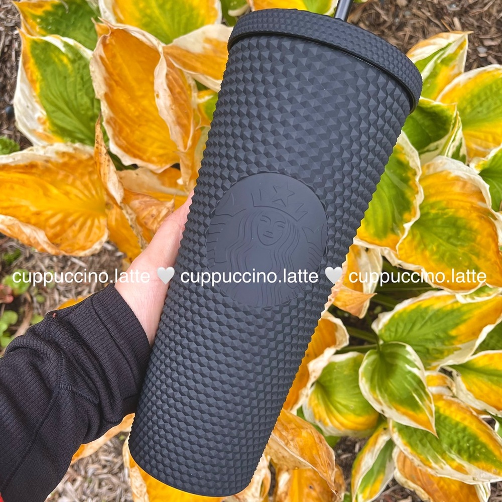 🖤LAST FEW🖤2021 Starbucks Matte Black Studded Tumbler - Picture 1 of 7